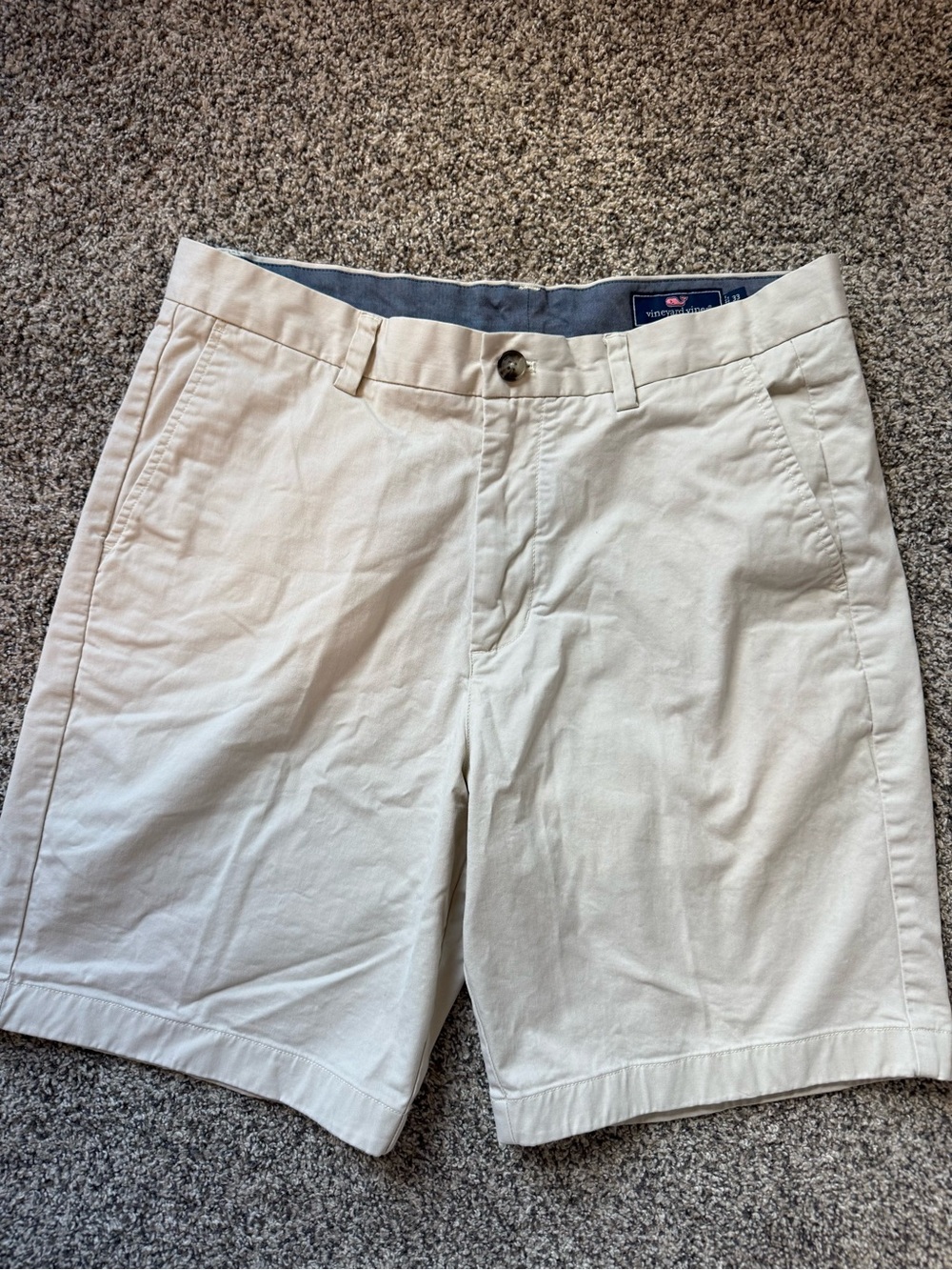 Vineyard Vines Khaki Flat Front Shorts Men's Size 33